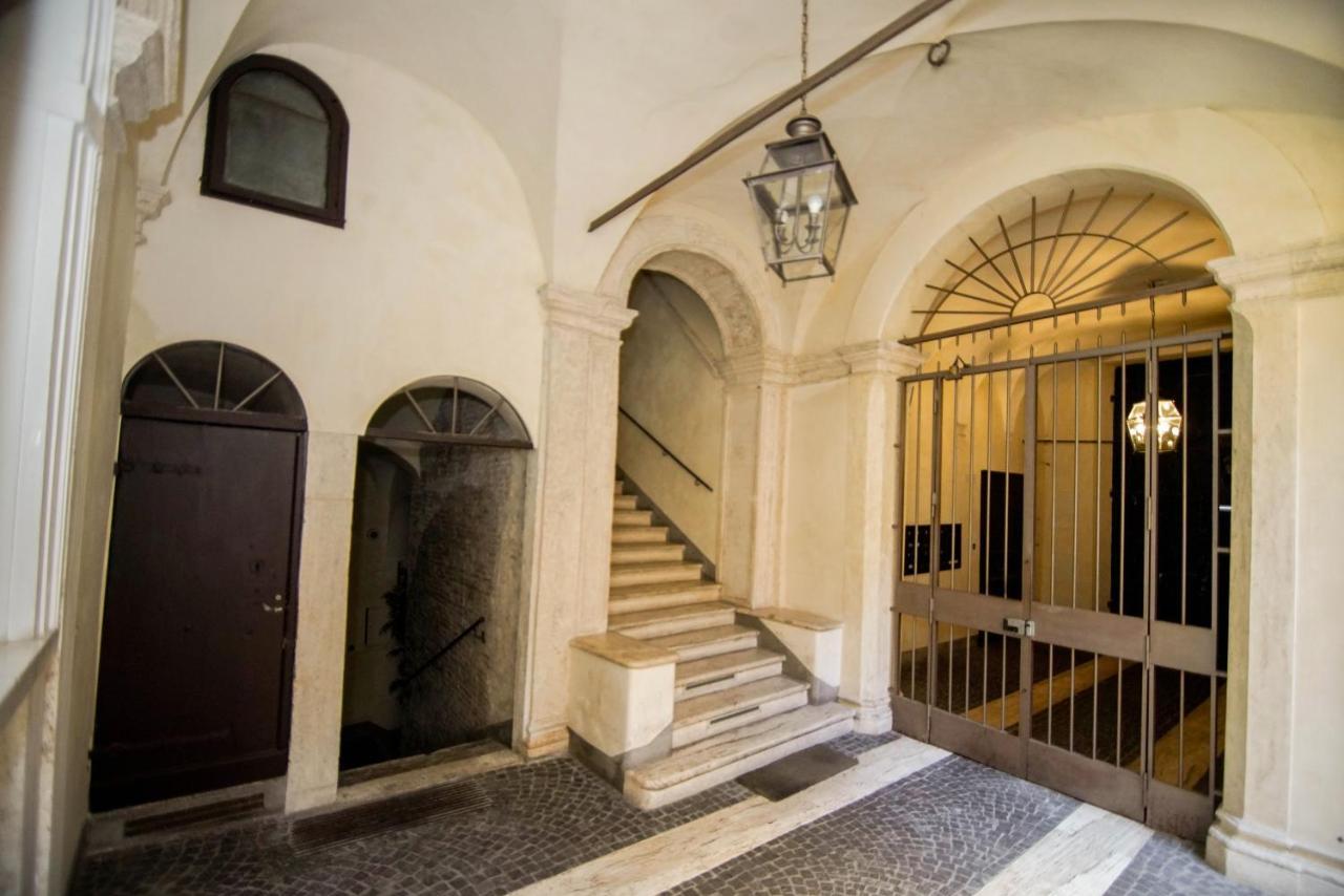 Apartamento Bruno Domus Antiqua Roma Exterior foto